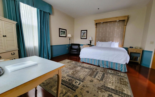 La Tourelle Inn & Spa