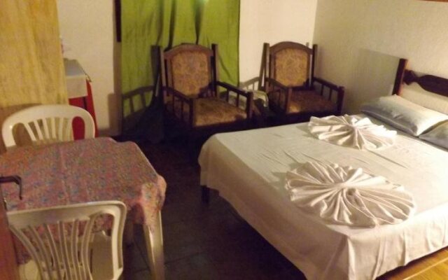 Hospedaria Cantinho das Mangueiras