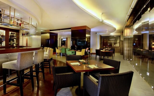 Menara Peninsula Hotel Jakarta