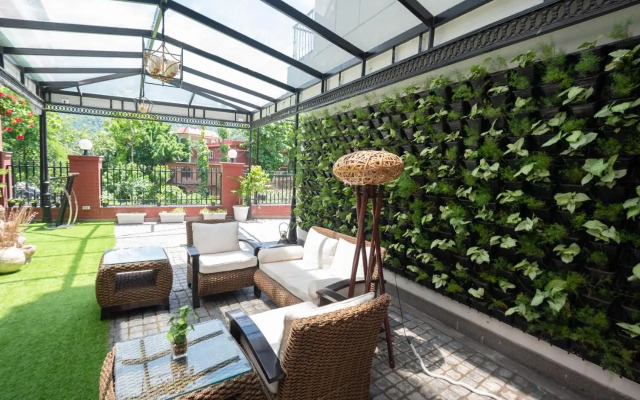 Terrakotta Rishikesh