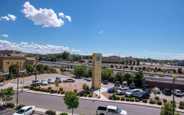 Hampton Inn Albuquerque-University/Midtown