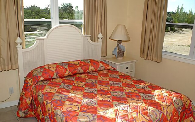 Pelican Beach Villas