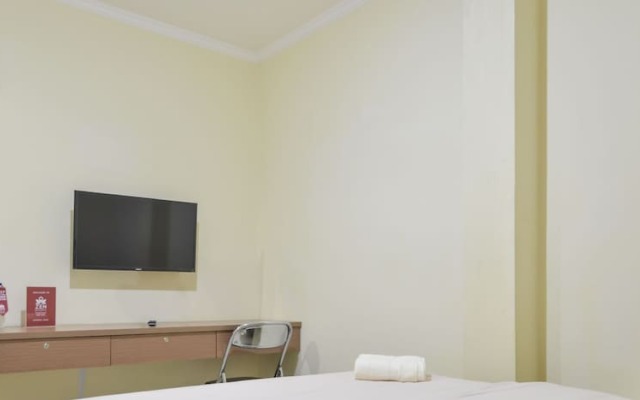 ZEN Rooms Near ITC Roxy Mas