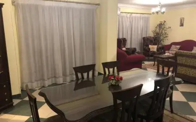 Three bedrooms apartment Degla Maadi