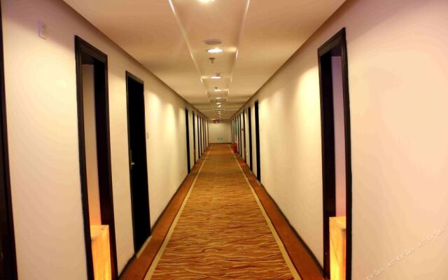 He Zhou Huang Yao Jiu Hu Shan Hotel