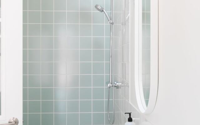 Guest House Raleigh - Adults Only