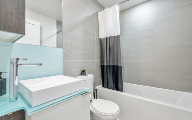 Stallion Suites -  Downtown Toronto