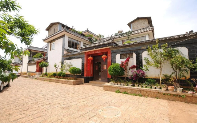 Xianrenkongfang Hostel Lijiang