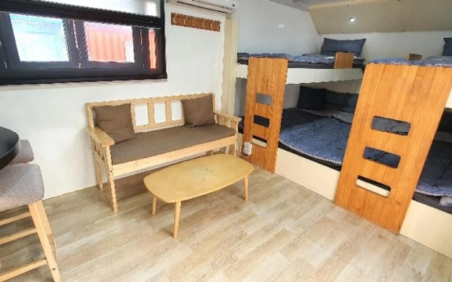 Boryeong Badasori Pension