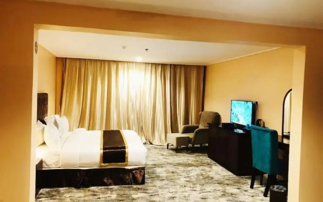 Starfish Alhawra Hotel
