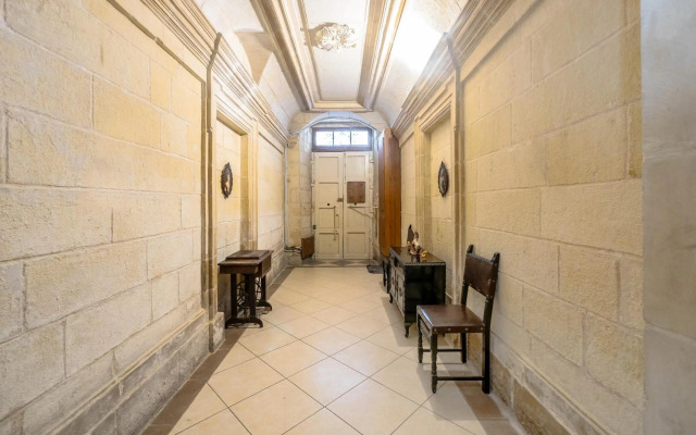 Valletta Main Street Apartment DELUXE