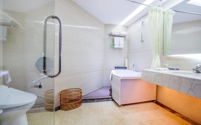 Louis Hotel Zhongshan