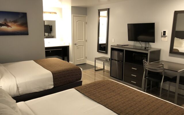 Pacific Inn