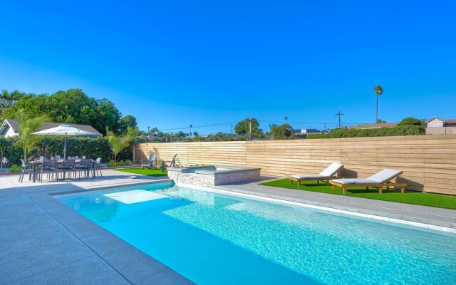 Immaculate 3 BDR in Oceanside Private Pool & Spa