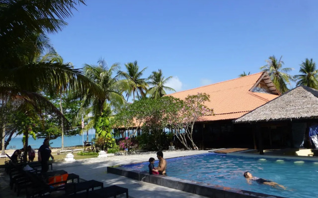 Dcoconut Island Resort