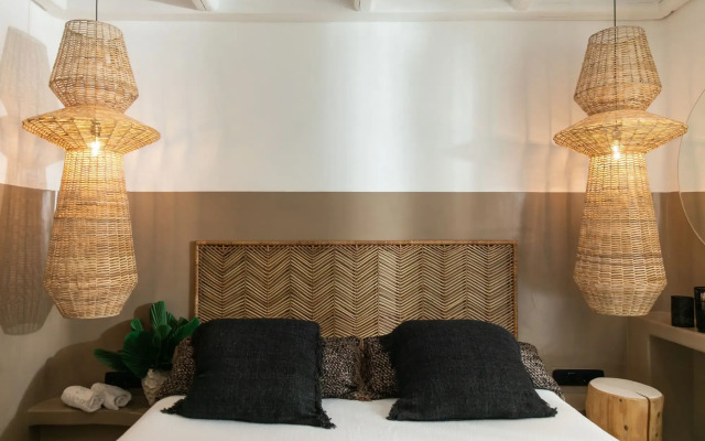 Naxos Euphoria Suites
