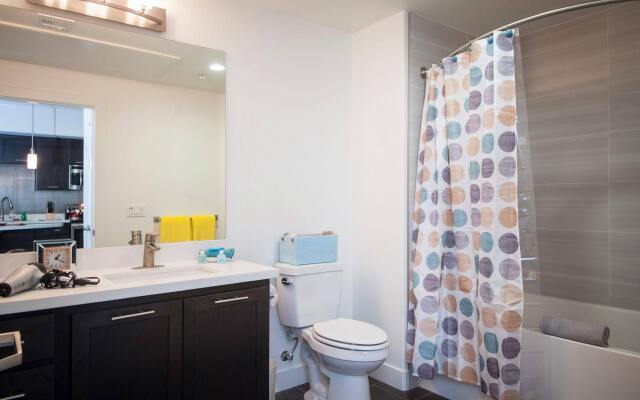 Sunshine Suites at East Village