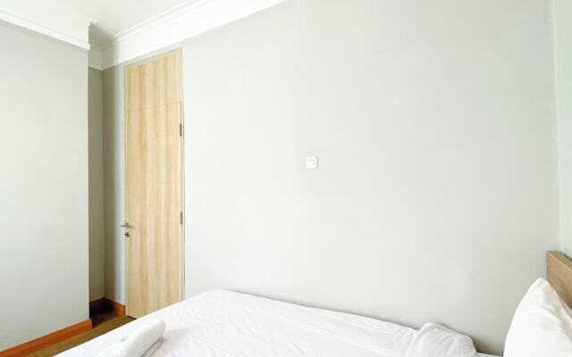 Comfort 2Br At Crown Court Executive Condominium Apartment