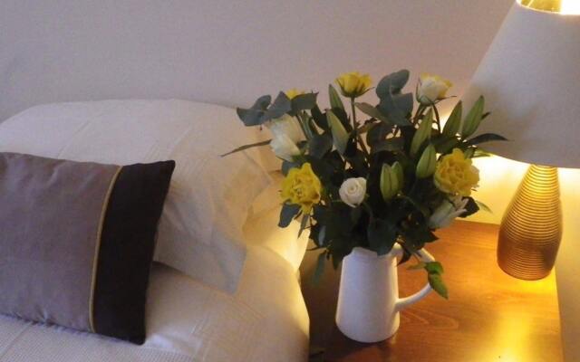Ladyknowe Apartment