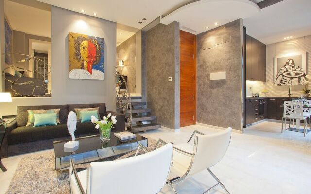 Micalet Apartments by Home Club