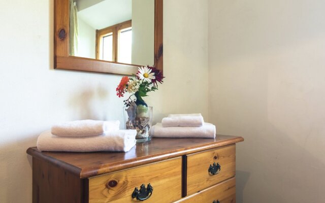 Elegant Holiday Home in Tuscany With Swimming Pool