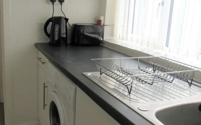 Spacious Flat Fenham