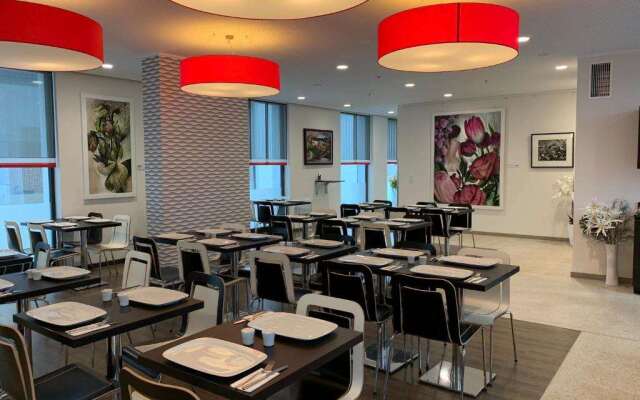 Leonardo Boutique Hotel Linz City Center