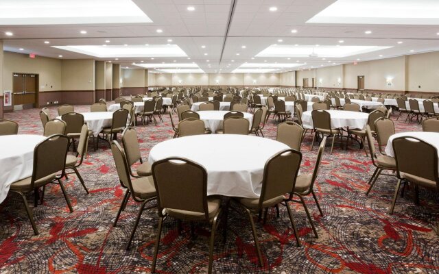 Holiday Inn Express & Suites Willmar by IHG