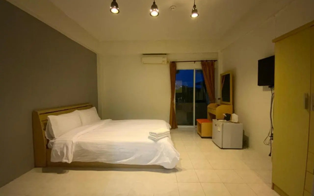 Uh Hostel