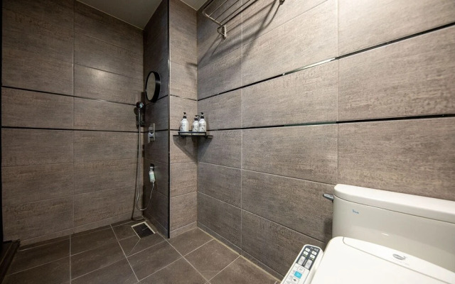 Jeonju Junghwasandong Twosome