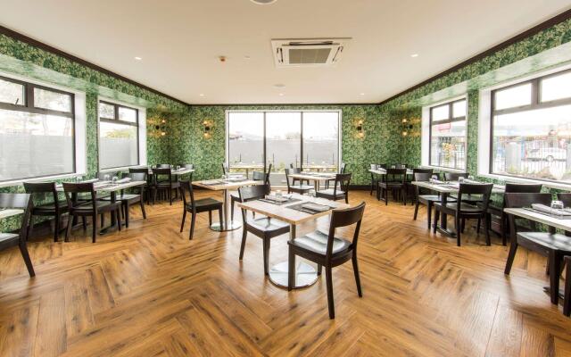 Hotel Elms Christchurch, an Ascend Collection Hotel