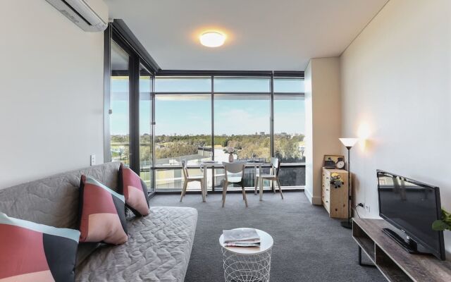 Highrise Apartment At Olympic Park