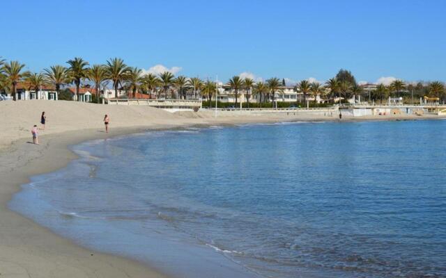 Appartement Golfe Juan, 1 pièce, 2 personnes - FR-1-252-62
