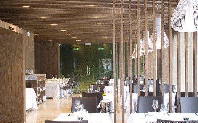 Jardines de Uleta Suites