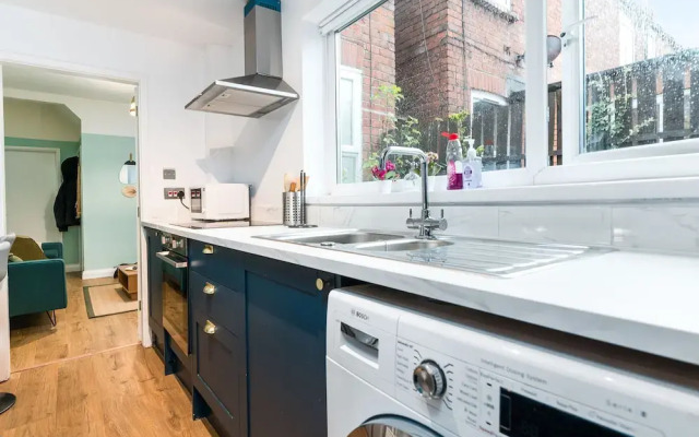Lovely 2 bed House in Nottingham