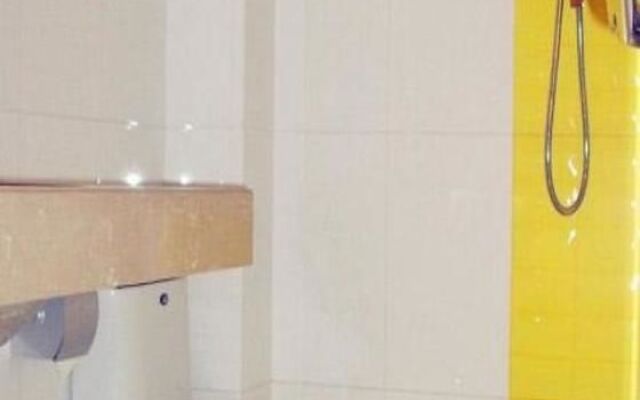 Haiyou Express Hotel