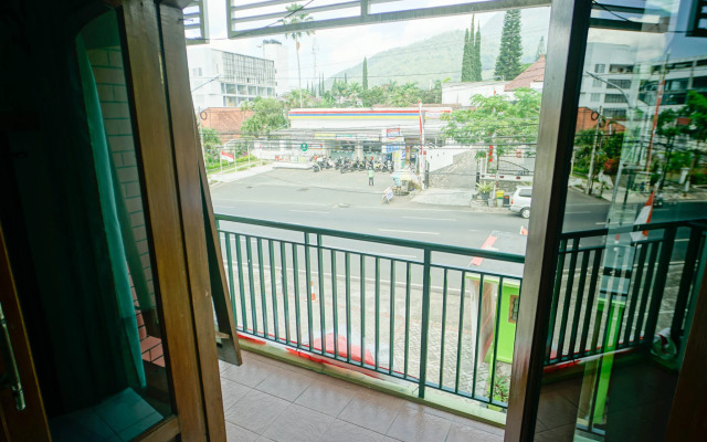 Hotel Grand Palem Batu RedPartner