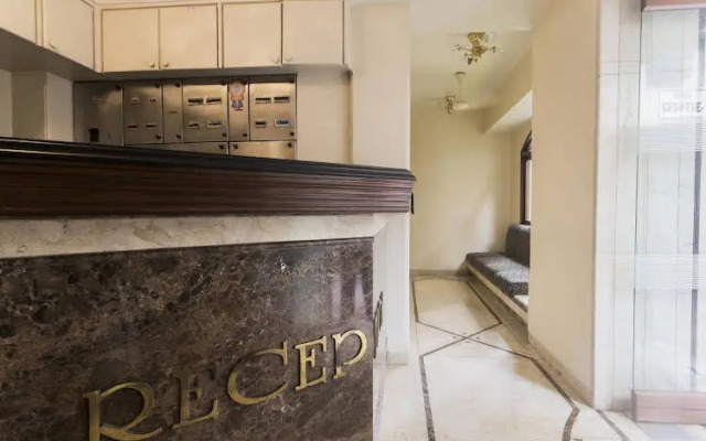 Hotel Ashray International, Sion