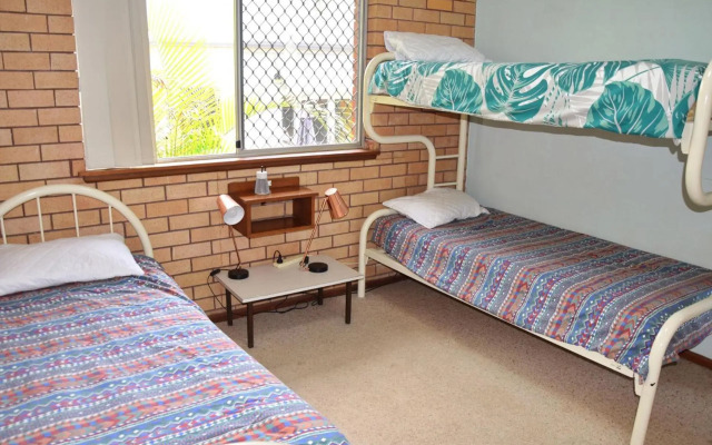 Travellers Palms no 8 South West Rocks