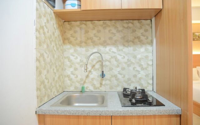 Simply Studio Room @annora Living Apartment Tangerang By Travelio