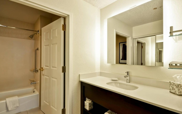 Residence Inn by Marriott Jacksonville Airport