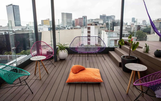 FlowSuites WTC