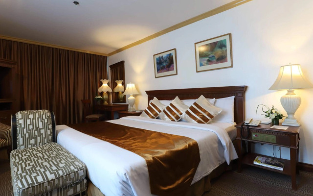 Tiara Oriental Hotel