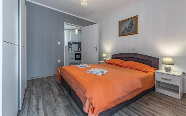 Amazing Apartment in Pula With Wifi and 2 Bedrooms