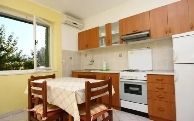 Per - Comfortable Family Apartments - A1