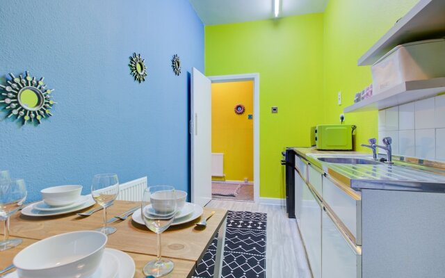 Inviting 2-bed Budget Apartments in Central London