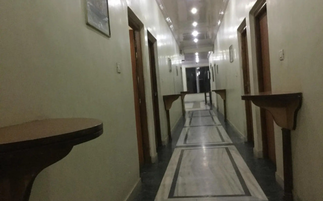 Hotel Mohan Raj Vilas