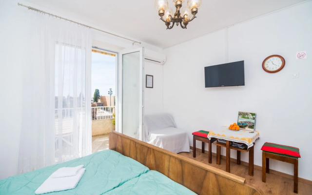 Apartment Zana
