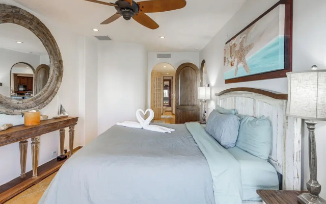 350 Sq Ft Balcony: Oceanfront Puerto Peñasco Villa