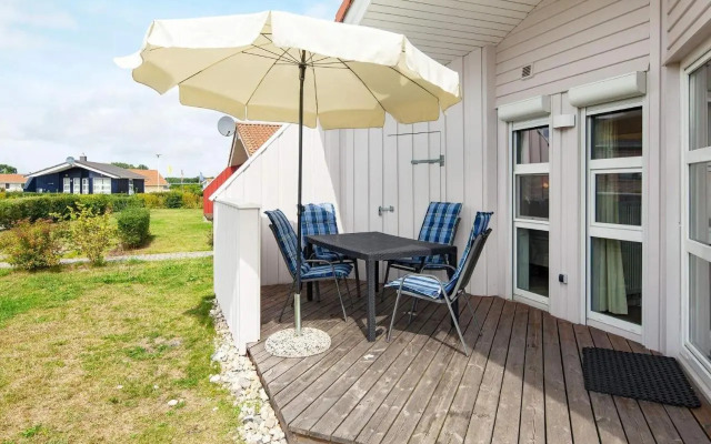 Two-Bedroom Holiday home in Grömitz 2